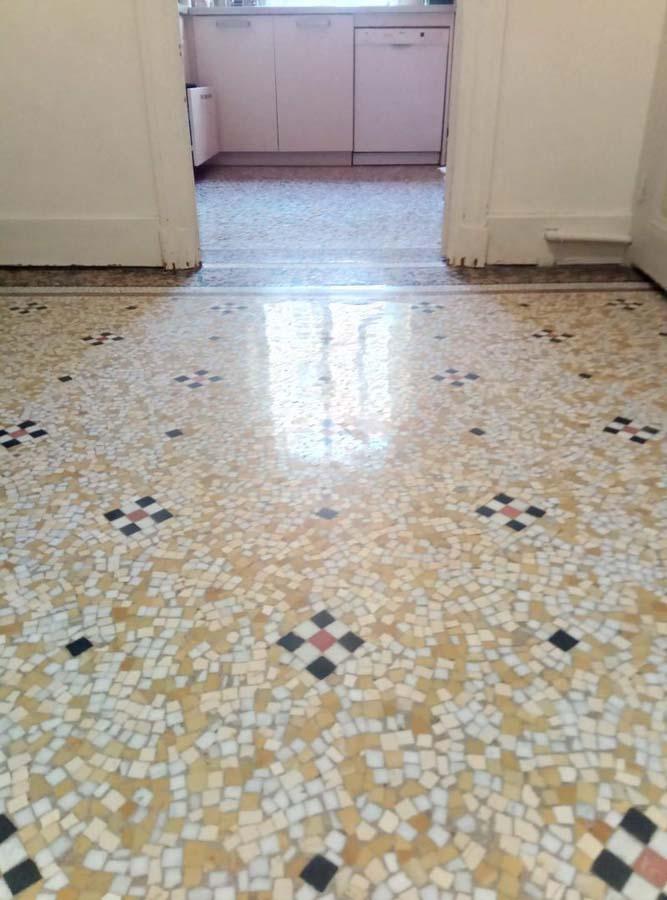 Réalisation de mosaïque d'art Grenoble