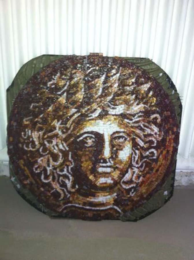 Réalisation de mosaïque d'art Grenoble